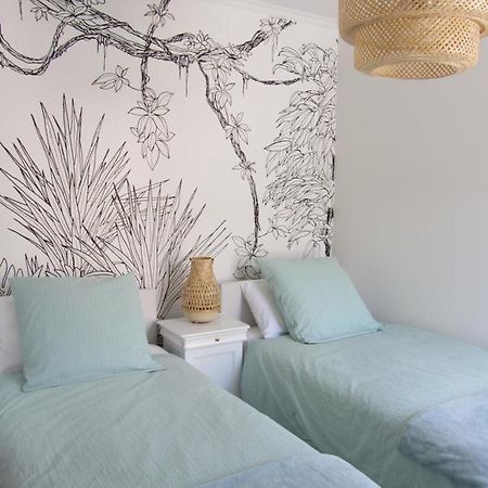 Appartement Les Cigales Rez De Jardin A 10Mn Des Plus Belles Plages Hyères Extérieur photo